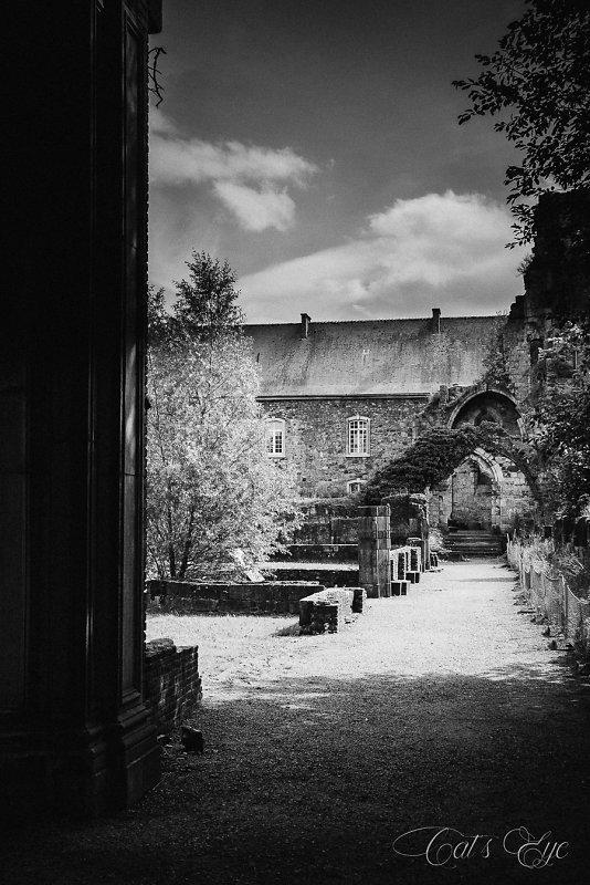 Auberge De L'Abbaye Thuin 外观 照片